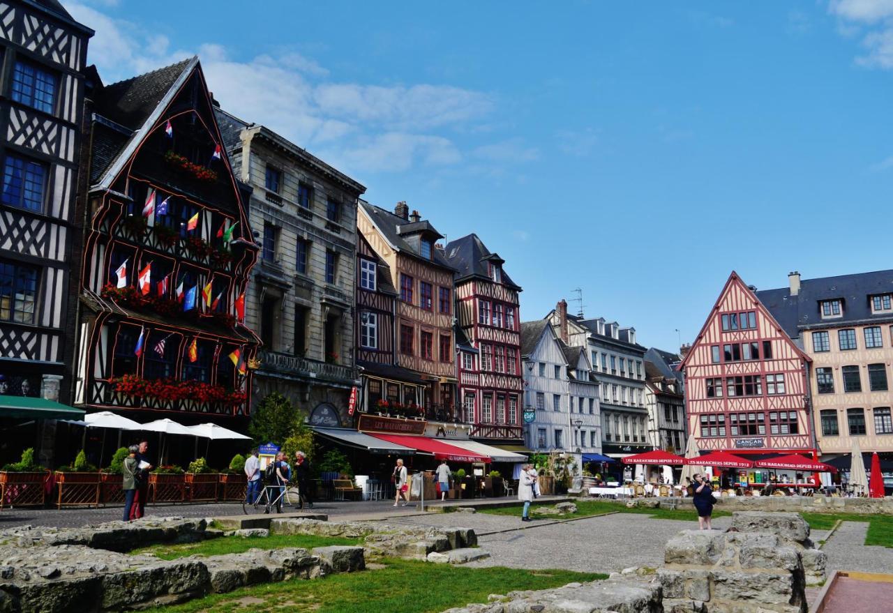 Le Donjon De Rouen Apartment Exterior photo